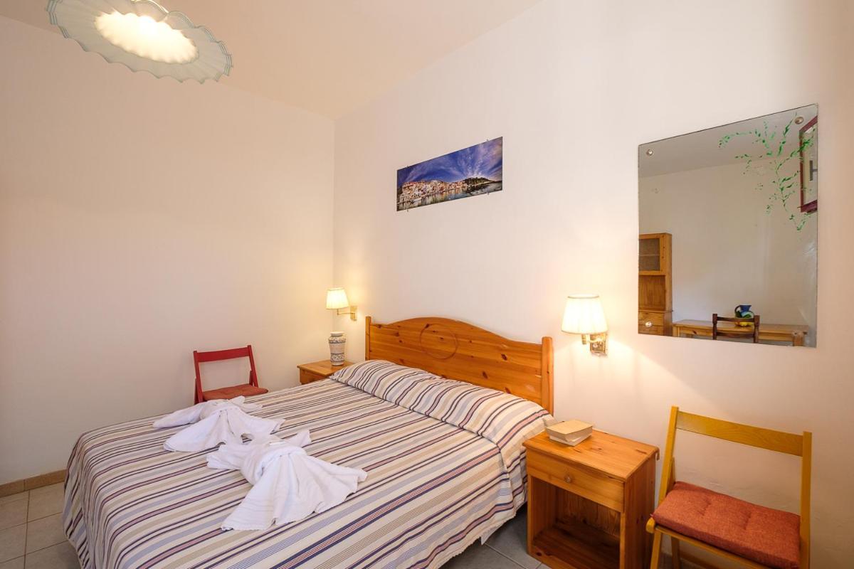 Aparthotel La Rosa Dei Venti Procida Exterior foto