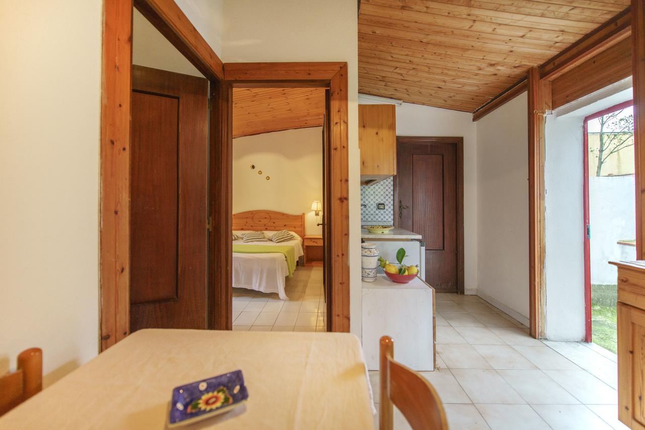 Aparthotel La Rosa Dei Venti Procida Exterior foto