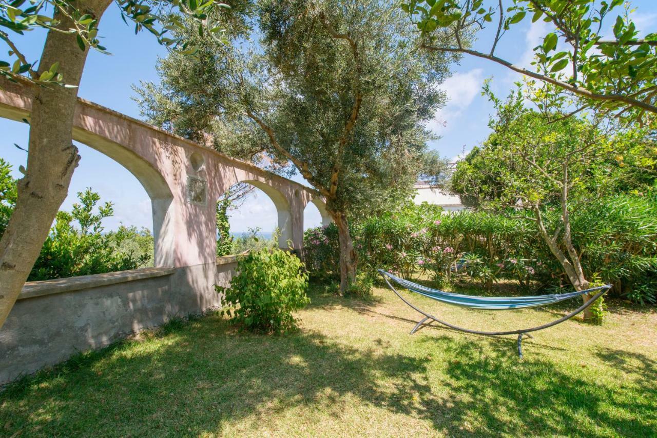 Aparthotel La Rosa Dei Venti Procida Exterior foto